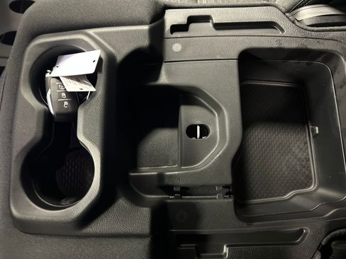 New 2026 RAM 1500 4x4 Crew Cab image 19