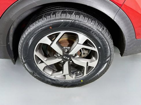 Certified 2021 Kia Sportage LX FWD image 33