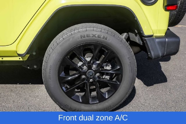Used 2024 Jeep Wrangler Unlimited Sahara AWD/4WD image 16
