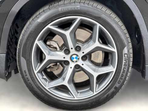 Used 2019 BMW X1 xDrive28i w/ Convenience Package AWD/4WD image 11