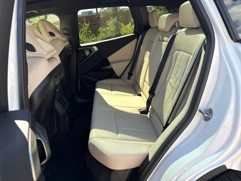 New 2026 BMW X3 xDrive30i w/ Premium Package AWD/4WD image 24