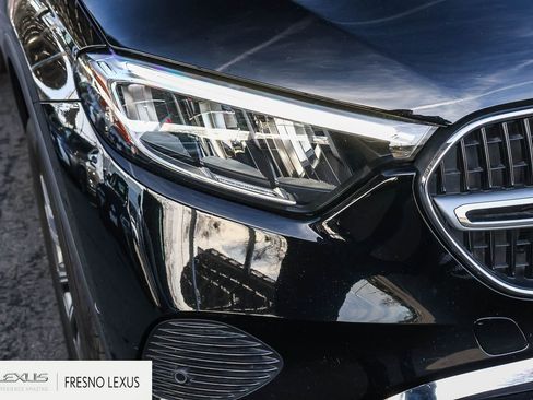 Used 2023 Mercedes-Benz GLC 300 image 10