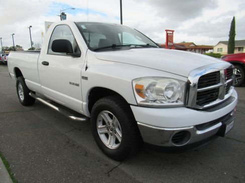 Used 2008 Dodge Ram 1500 Truck SLT image 4