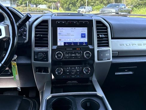 Used 2021 Ford F350 Lariat w/ Chrome Package AWD/4WD image 14
