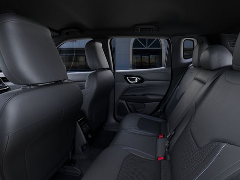 New 2026 Jeep Compass Latitude image 49