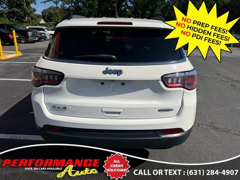 Used 2019 Jeep Compass Latitude w/ Cold Weather Group AWD/4WD image 17