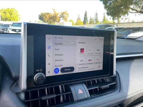 Used 2024 Toyota RAV4 XLE w/ Convenience Package image 22