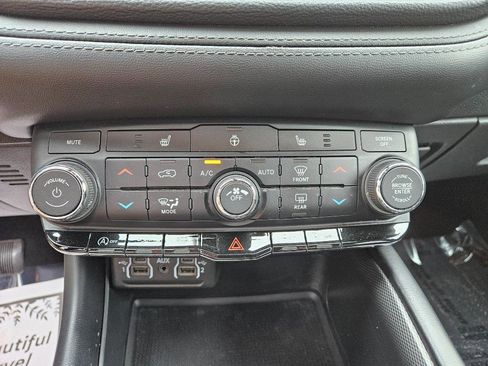 Used 2021 Dodge Durango GT image 17