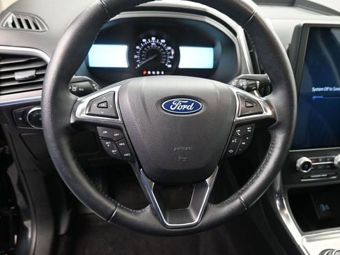 Used 2024 Ford Edge Titanium AWD/4WD image 13