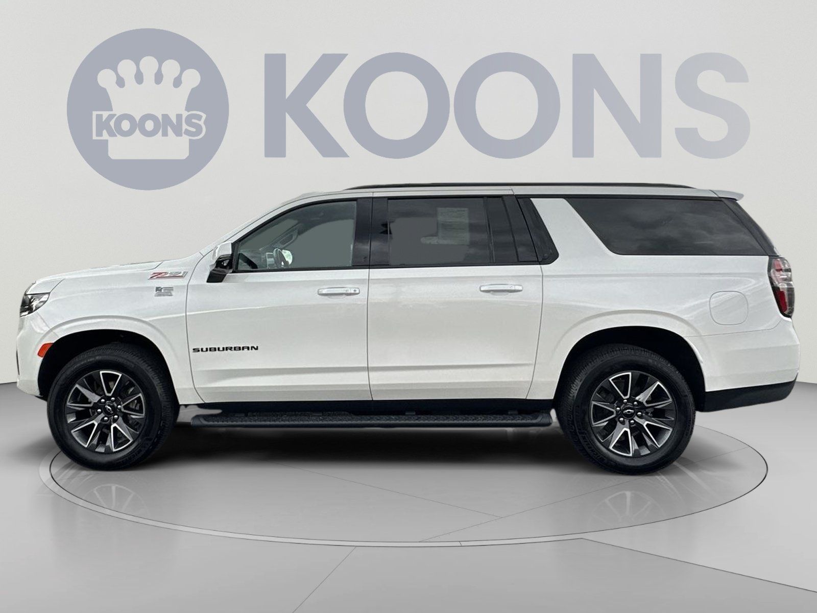 Used 2021 Chevrolet Suburban Z71 w/ Luxury Package AWD/4WD image 7