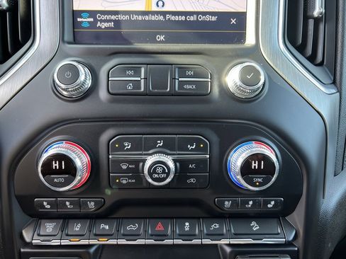 Used 2021 GMC Sierra 2500 Denali w/ Technology Package image 24