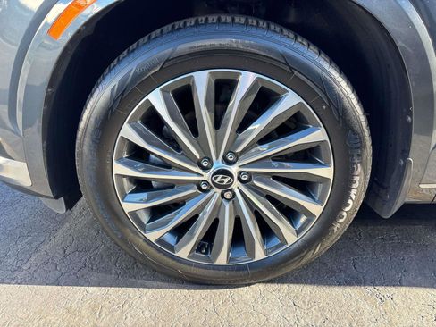 Certified 2023 Hyundai Palisade Calligraphy w/ Cargo Package image 3