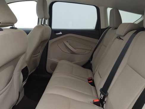 Used 2019 Ford Escape SE FWD image 18