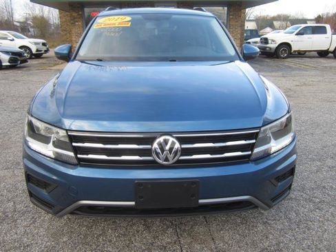 Used 2019 Volkswagen Tiguan SE image 3