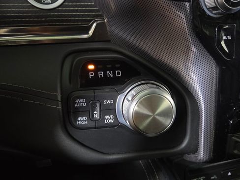 Used 2019 RAM 1500 Limited w/ Advanced Safety Group AWD/4WD image 21