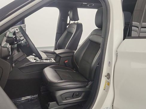 Used 2023 Ford Explorer ST-Line w/ Class IV Trailer Tow Package image 14