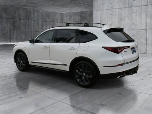 Used 2023 Acura MDX A-Spec image 3