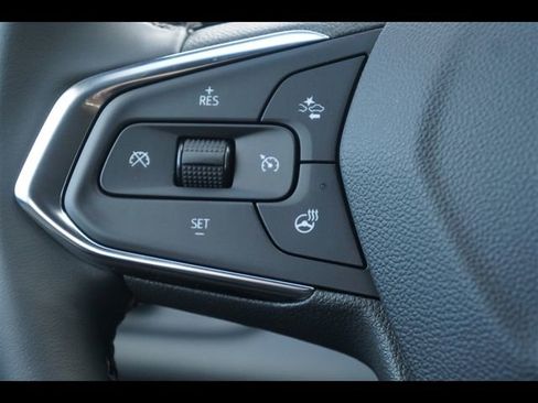 New 2026 Chevrolet Trax LT w/ Driver Confidence Package image 7