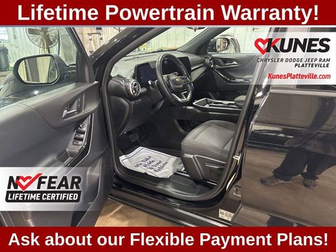 Used 2025 Chevrolet Equinox LT image 20