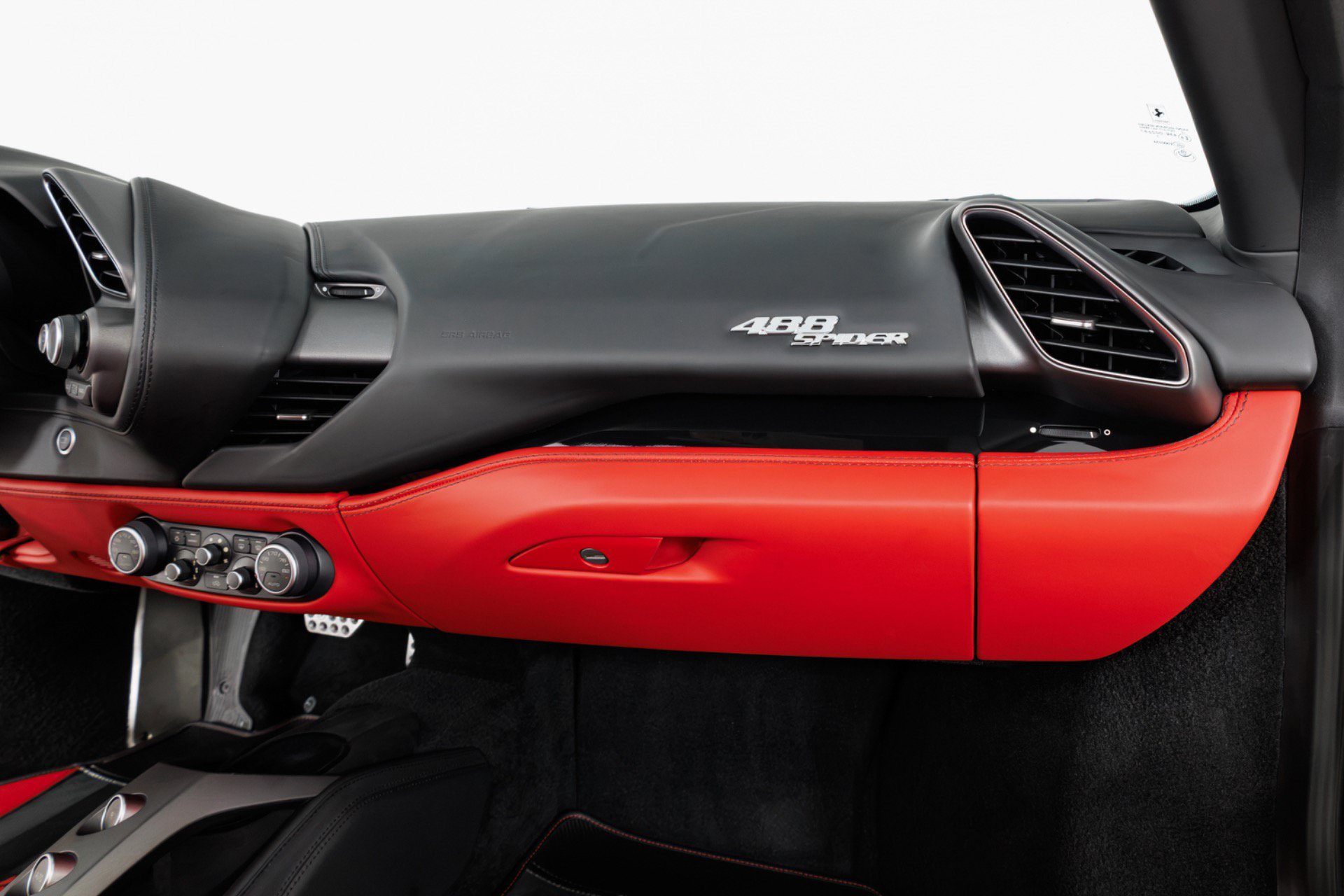 Used 2017 Ferrari 488 Spider RWD image 40