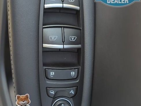 Used 2023 INFINITI QX50 Luxe image 16