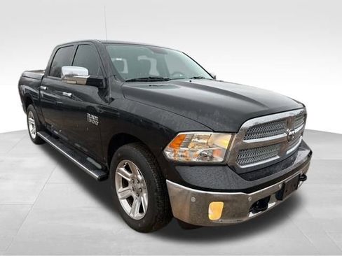 Used 2017 RAM 1500 Lone Star image 2