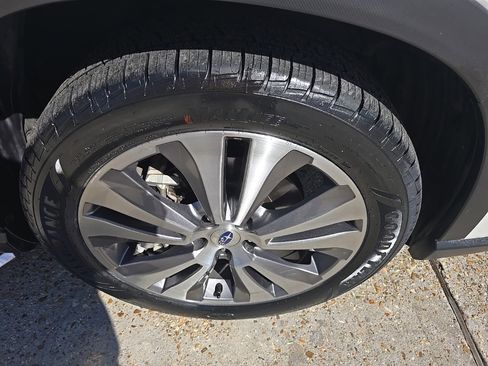 Used 2020 Subaru Ascent Touring w/ Popular Package #3 image 45