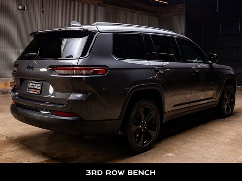 Used 2021 Jeep Grand Cherokee L Laredo AWD/4WD image 9