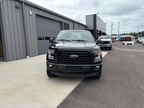 Used 2015 Ford F150 XLT w/ Equipment Group 302A Luxury AWD/4WD image 8
