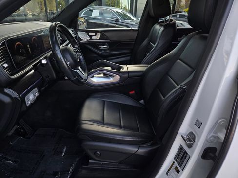 Used 2020 Mercedes-Benz GLS 450 4MATIC image 19