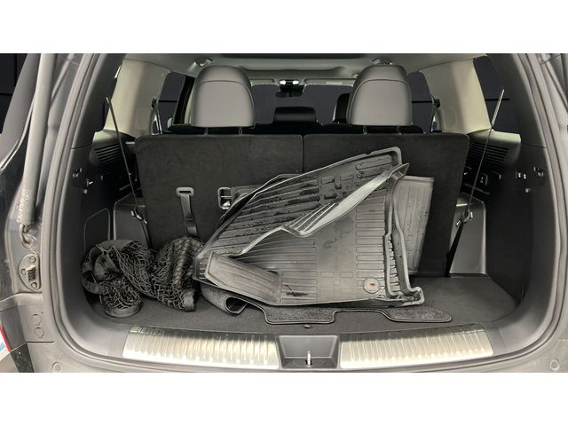 Used 2025 Hyundai Santa Fe Limited AWD/4WD image 27