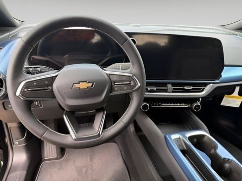 New 2026 Chevrolet Equinox EV LT FWD image 15