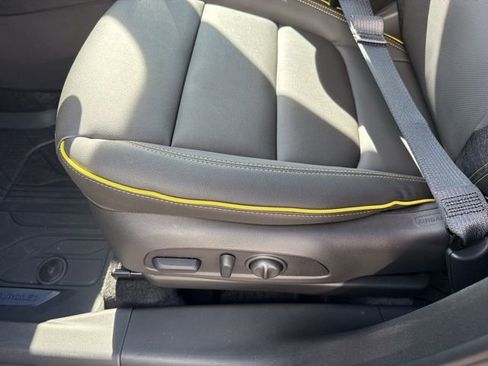 New 2025 Chevrolet TrailBlazer ACTIV w/ Convenience Package image 10