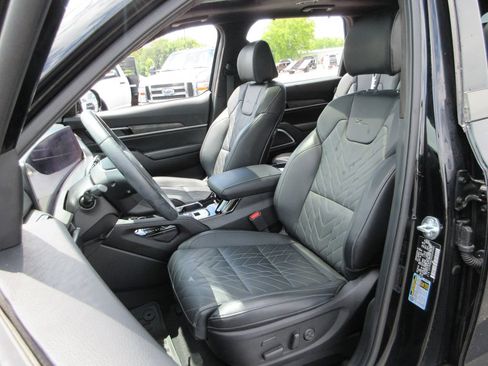 Used 2025 Kia Telluride SX Prestige X-Line AWD/4WD image 18