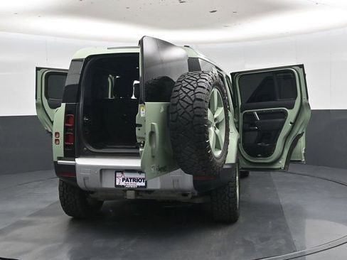 Used 2023 Land Rover Defender 110 75th Limited Edition AWD/4WD image 49