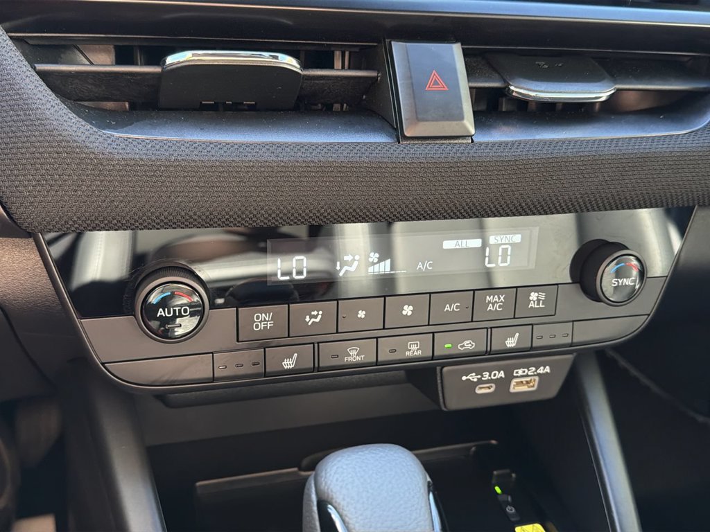 Certified 2026 Subaru Outback Premium AWD/4WD image 21