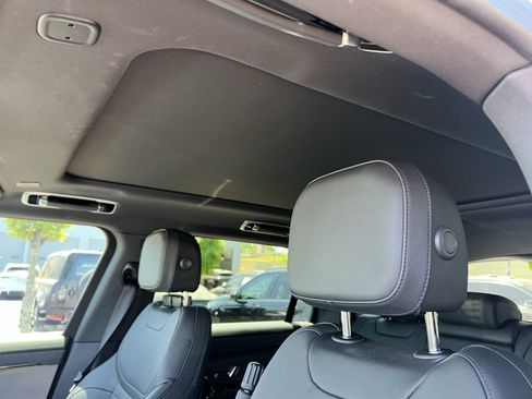 Certified 2025 Land Rover Range Rover Sport S AWD/4WD image 21