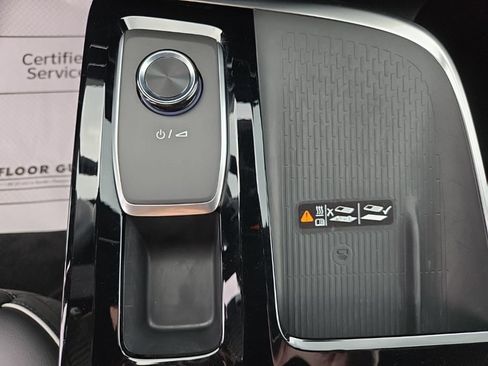 Certified 2026 Buick Enclave Preferred AWD/4WD image 23