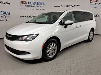 Used 2023 Chrysler Voyager LX FWD video 1
