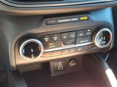 Certified 2024 Ford Escape Active AWD/4WD image 22