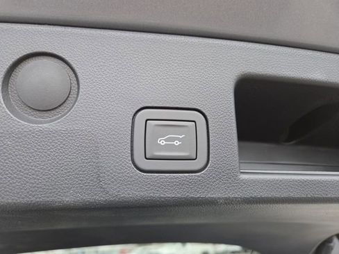 New 2026 Chevrolet Equinox LT w/ Convenience Package II image 17