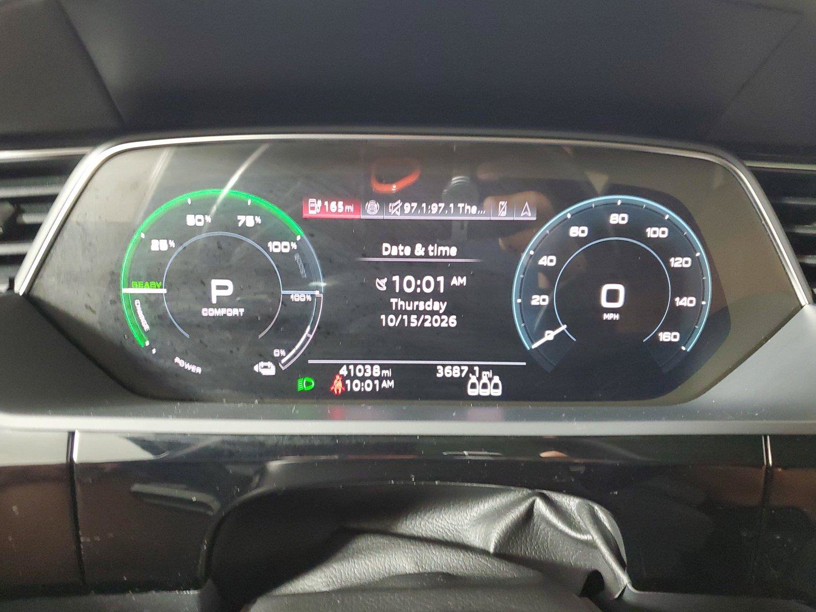 Used 2024 Audi Q8 e-tron Premium Plus w/ Premium Plus Package AWD/4WD image 28