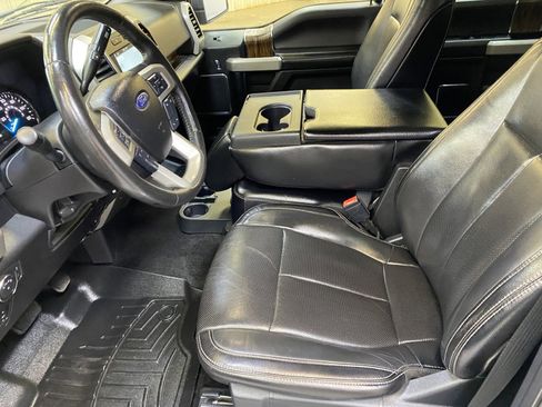 Used 2018 Ford F150 Lariat image 21