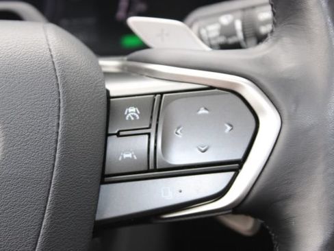 Certified 2024 Lexus RX 450h AWD w/ Convenience Package image 17