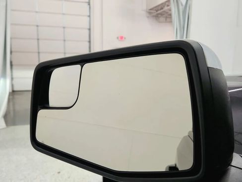 Used 2022 Chevrolet Silverado 1500 LT image 25