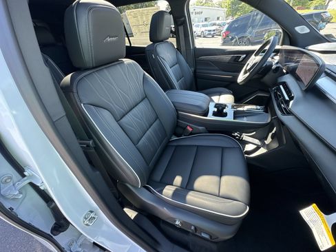 New 2026 Buick Enclave Avenir w/ Super Cruise Package AWD/4WD image 27