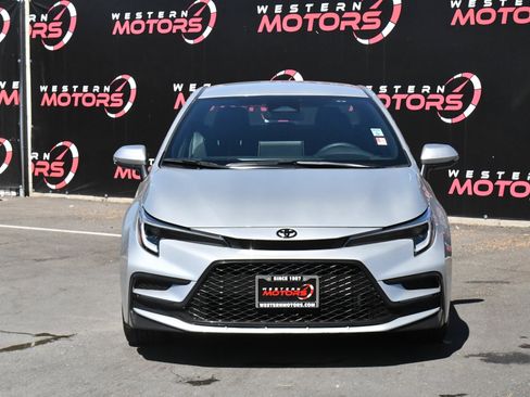 Used 2026 Toyota Corolla SE w/ SE Package FWD image 2
