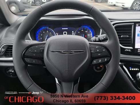 New 2026 Chrysler Pacifica Select w/ S Appearance Package FWD image 27