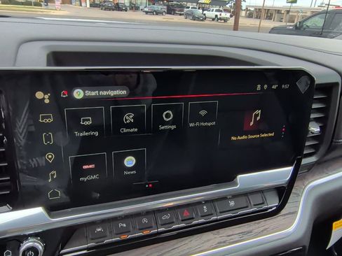 New 2026 GMC Sierra 1500 SLT image 28