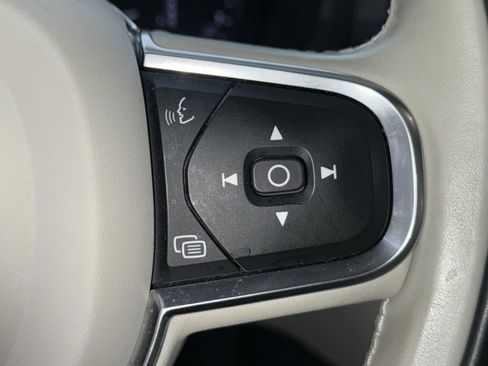 Used 2021 Volvo S60 T5 Momentum w/ Protection Package Premier image 24